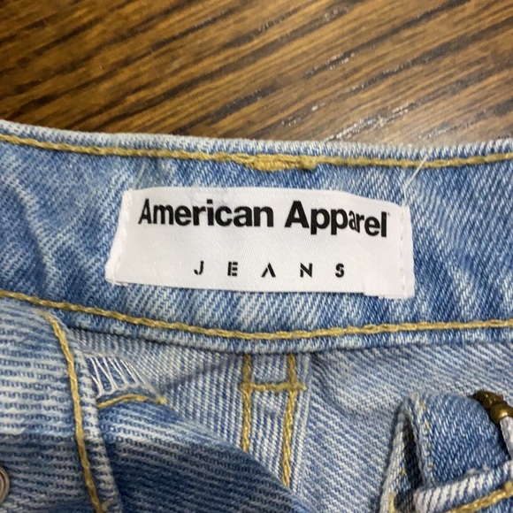 American apparel High waisted jean shorts - Picture 3 of 4